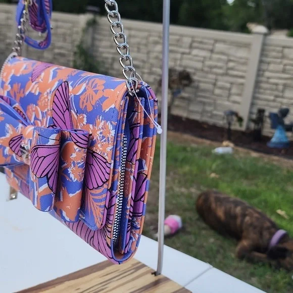 BETSEY JOHNSON ORANGE n PURPLE BUTTERFLY BOW BETSEY JOHNSON CROSSBODY/WALLET